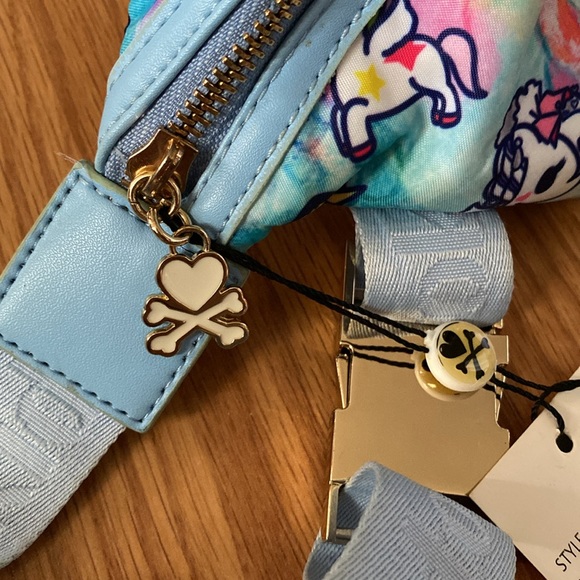 ❤️ Tokidoki Watercolor Paradise Unicorno Rainbow Fanny Pack Waist Belt Bag - Picture 15 of 16